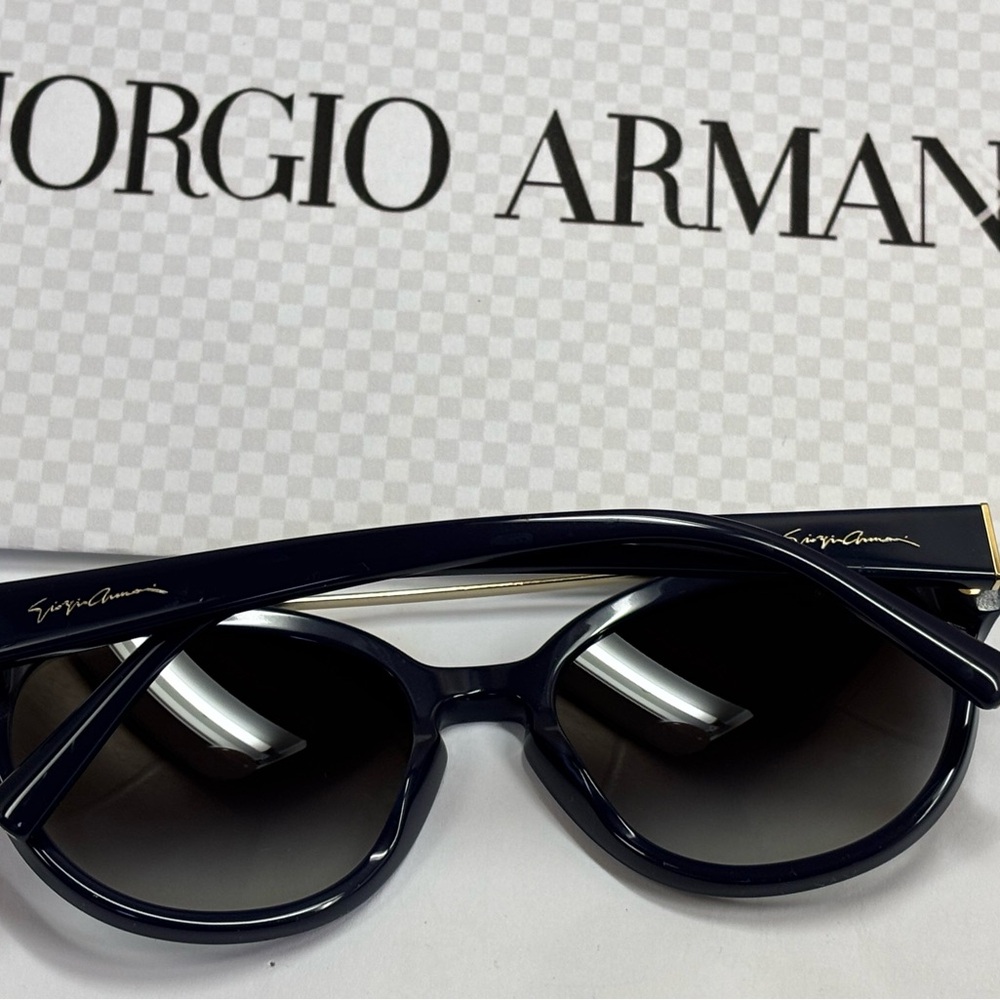 New Giorgio Armani 8086 5543/8G Double Bar Dark Blue Sunglasses. Unisex - Picture 11 of 15